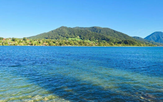 Rottach-Egern / freier See- u. Bergblick – große 2-Zi-Whg. Spitzenlage am See