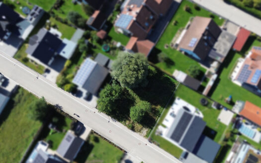 SONNIGES, RUHIGES, FREIES, SOFORT BEBAUBARES GRUNDSTÜCK, Ca. 683m² für EFH oder DH