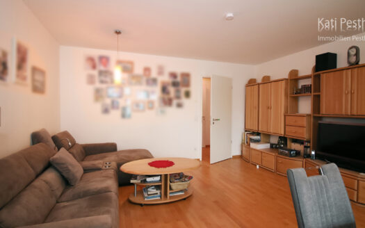 ANKOMMEN, EINZIEHEN UND WOHLFÜHLEN – 4 ZI WHG., CA. 105m² IM 2.OG