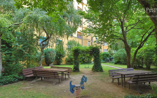 Altbaucharme: 3Zi.Whg. mit SüdLoggia in Ramersdorf